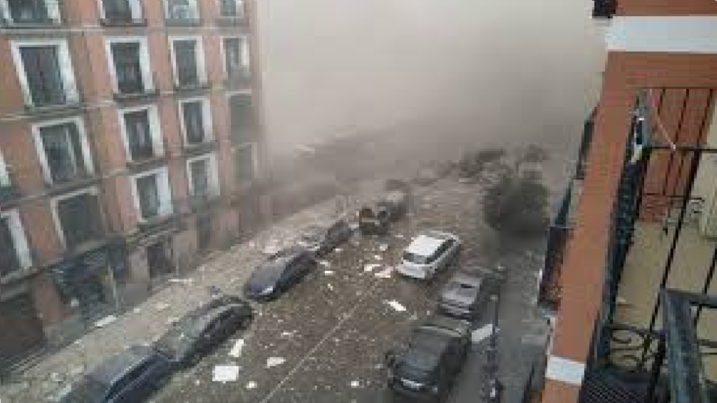 Forte explosão atinge prédios no centro de Madri